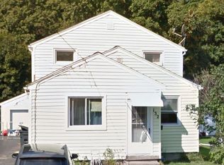 132 Forgham Rd, Rochester, NY 14616