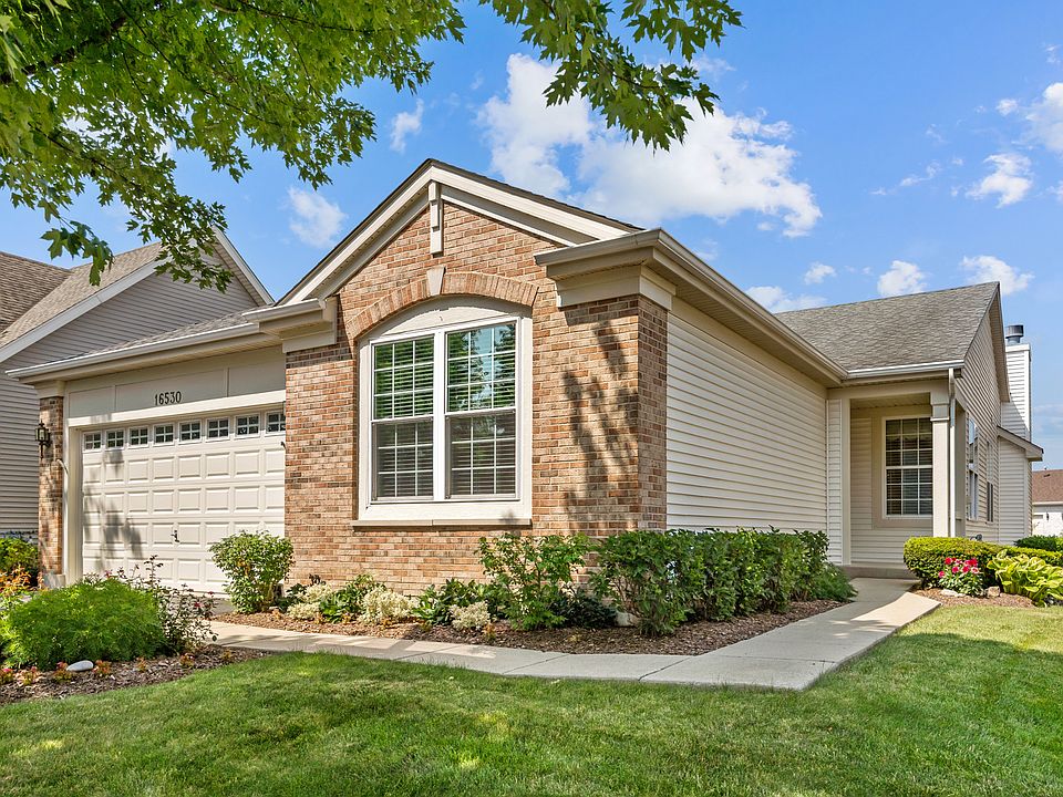 1st image of 16530 Grandwood Lake Dr