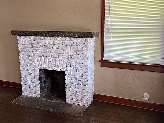 3rd image of 1310 E 81st St