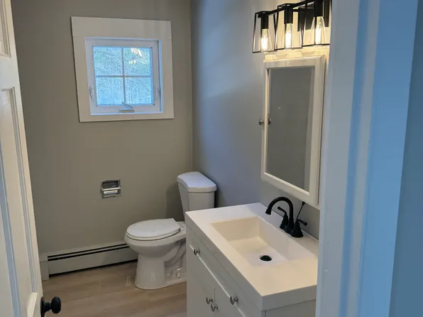 4 Mayberry Rd #5, Windham, ME 04062