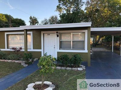 704 W 6th St, Riviera Beach, FL, 33404