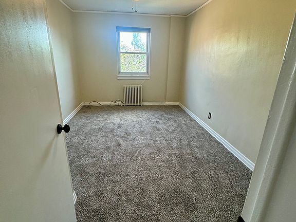 5th image of 20-19 21st St #2