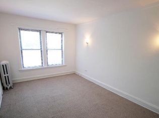 4730 S Woodlawn Ave APT 1D, Chicago, IL 60615