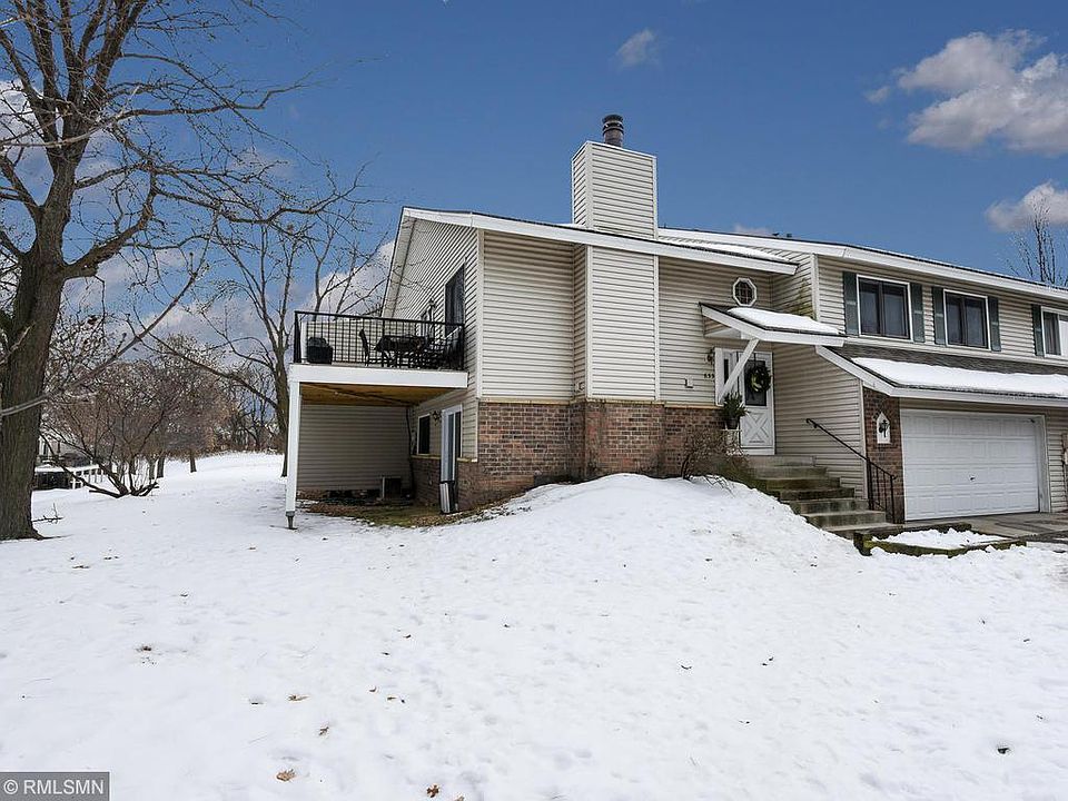 1st image of 655 Evergreen Dr