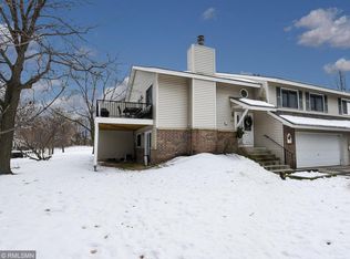 655 Evergreen Dr, Burnsville, MN 55337