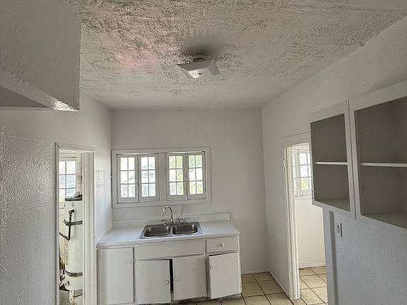 2nd image of 116 S Mathews St #124-1/2