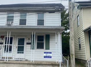 238 W Queen St, Annville, PA 17003