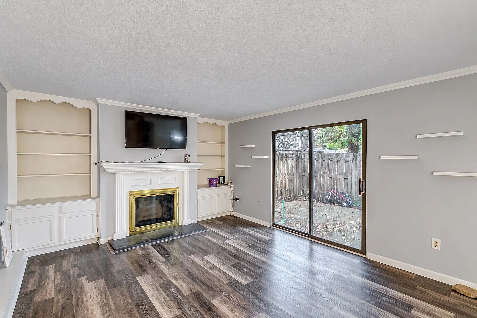 2 bed, 1134 sqft, $1,535 — Photo 1