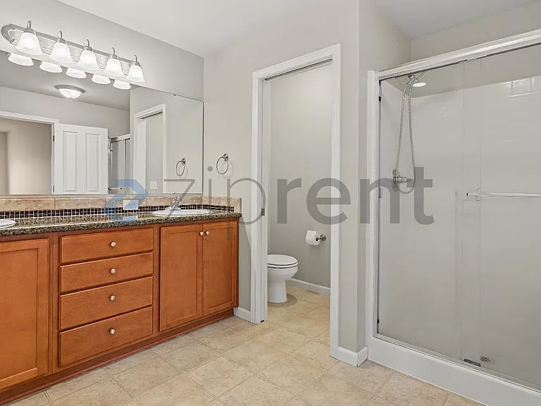 7625 Kodiak Ave NE — Photo 25