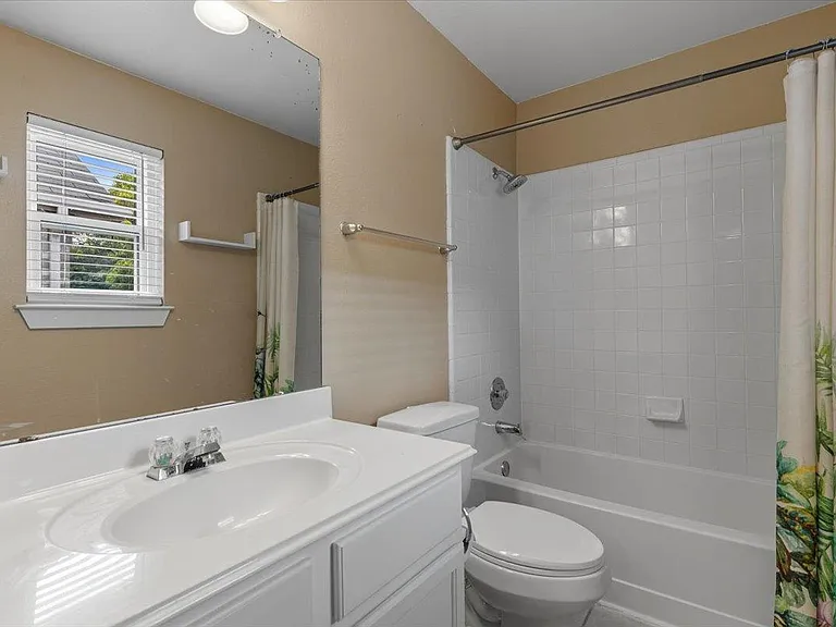 206 Evergreen Cir — Photo 23