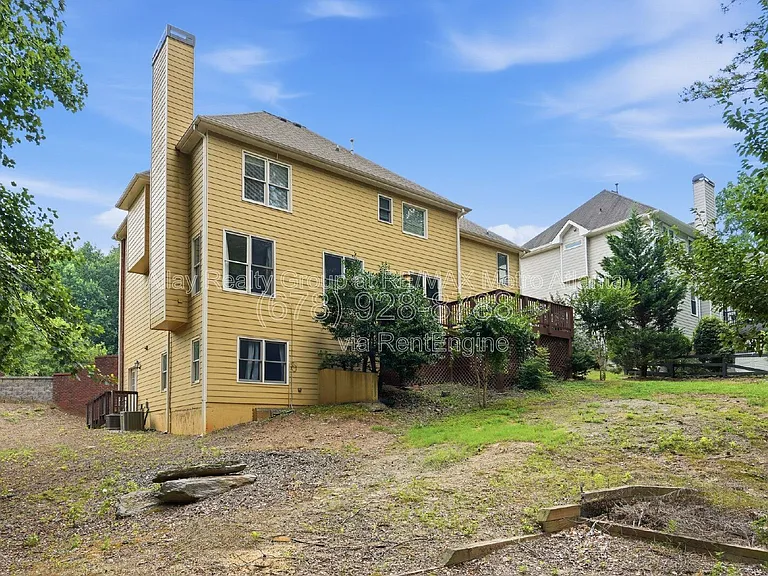6725 Ridgefield Dr — Photo 36