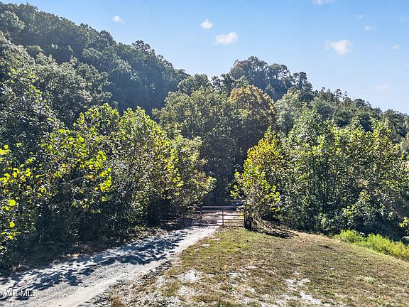 2nd image of Dunlap Rd