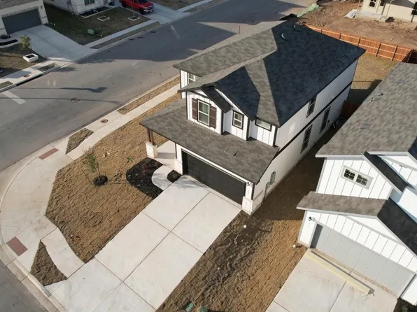 98 Pacific Loon St, Leander, TX 78641