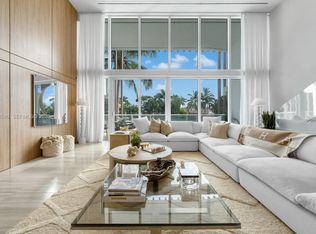 Ritz Carlton Residences, Miami Beach, FL 33140