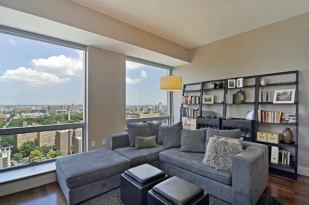 Rented by Corcoran | media 11
