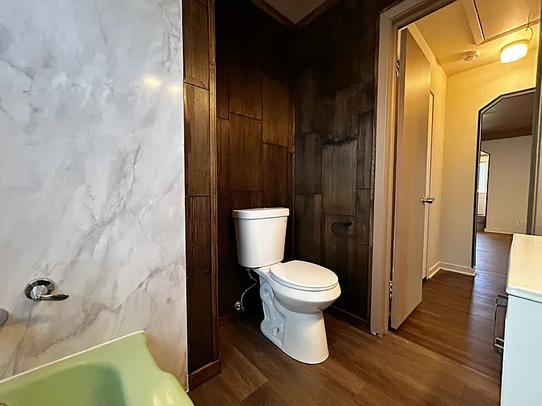 571 W County Rd E #W — Photo 10