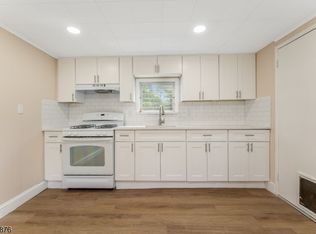 33 Sergeantsville Rd #B, Flemington, NJ 08822