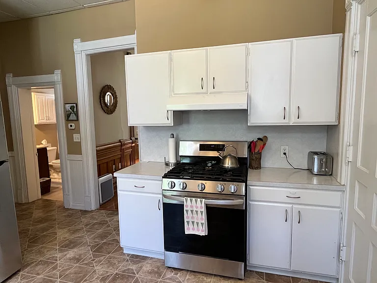 600 Fountain St NE #2 — Photo 4