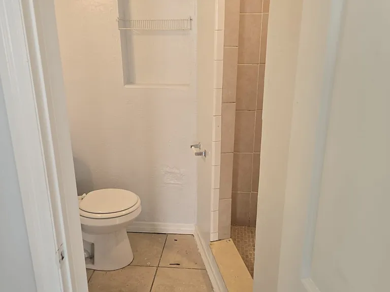 1217 N Pine Hills Rd #A — Photo 9
