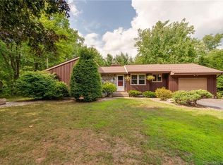 41 Warren Ave, Vernon, CT 06066