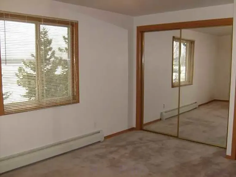 Harbour Pointe Villas — Photo 7