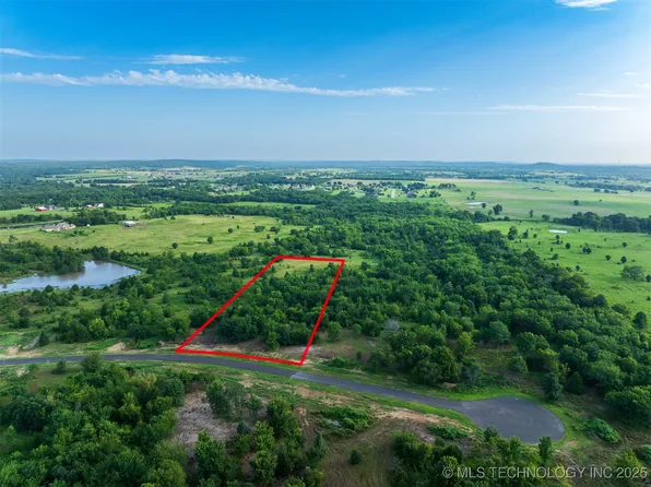 9 W 195th St S, Mounds, OK 74047