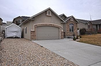 3rd image of 7128 S Sorrento Way