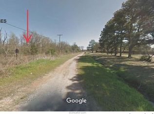 S Riley St, Hearne, TX 77859