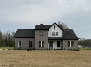 144 Centerline Roper Loop, Byhalia, MS 38611