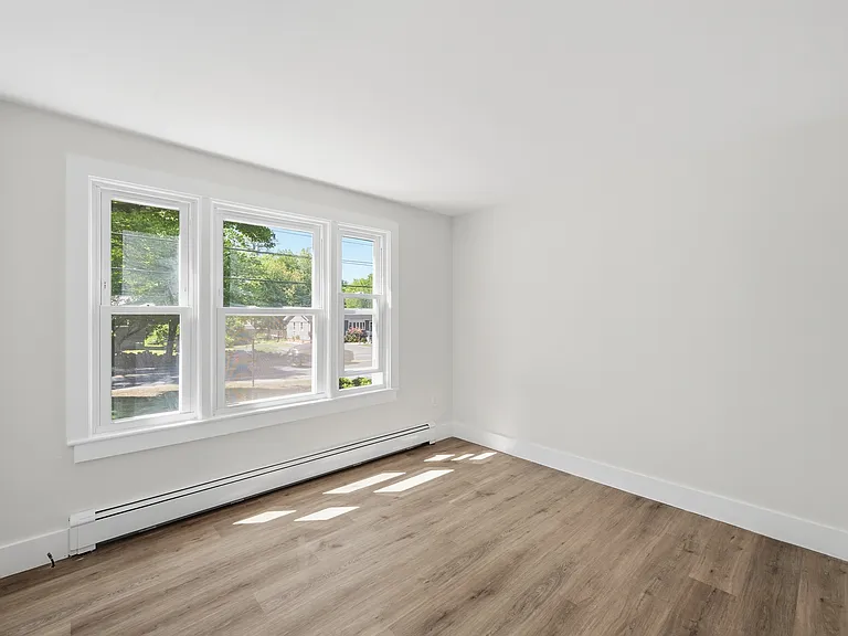 78 School St #2 — Photo 14