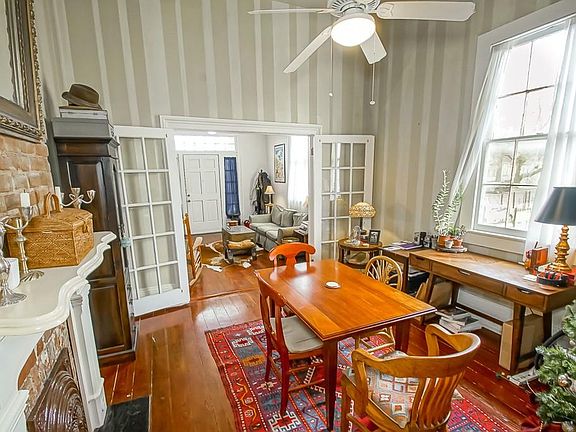 5th image of 800 Valence St #800