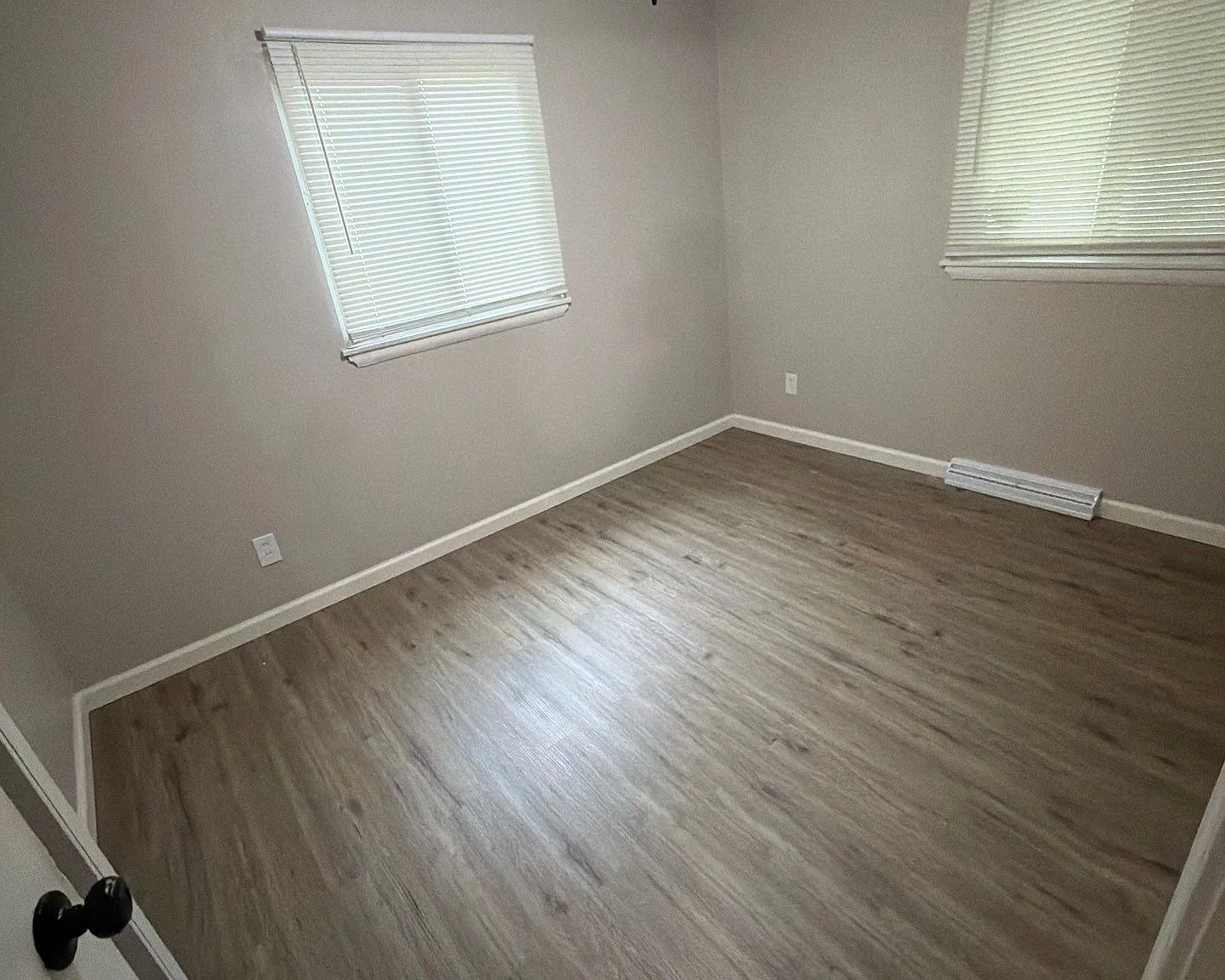 1239 Congress Ave Saint Louis MO 63138 — Photo 2