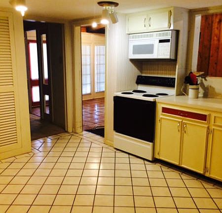 3rd image of 1042 Driftwood Pl