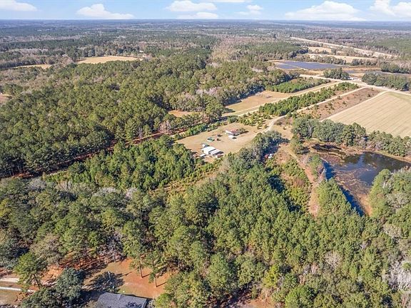 2nd image of 7458 Highway 119 S