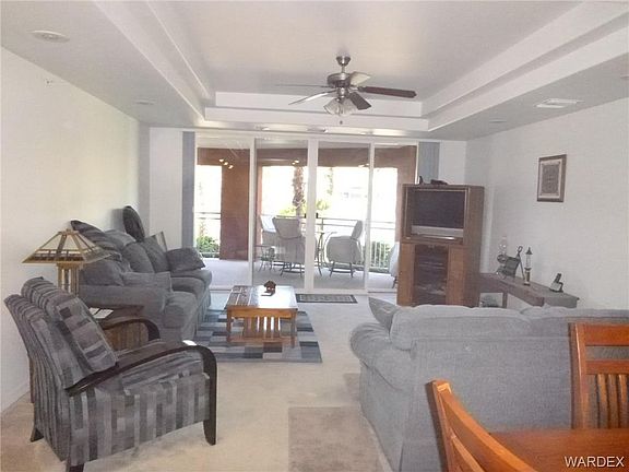 3rd image of 251 Moser Ave Unit 4