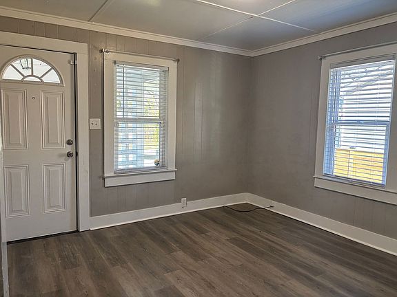 3rd image of 409-411-413 Hay St #409-A