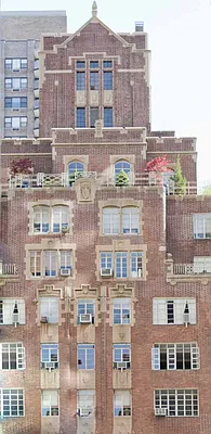 Rented by ROOM Real Estate | media 35