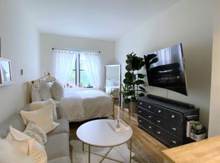 311 E 14th St APT 2C, New York, NY 10003