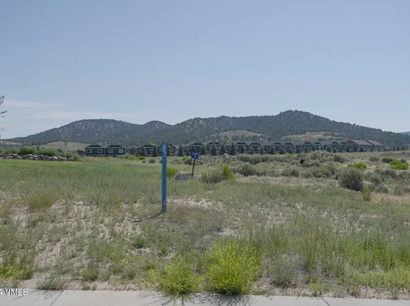 301 Bridger Dr, Gypsum, CO 81637