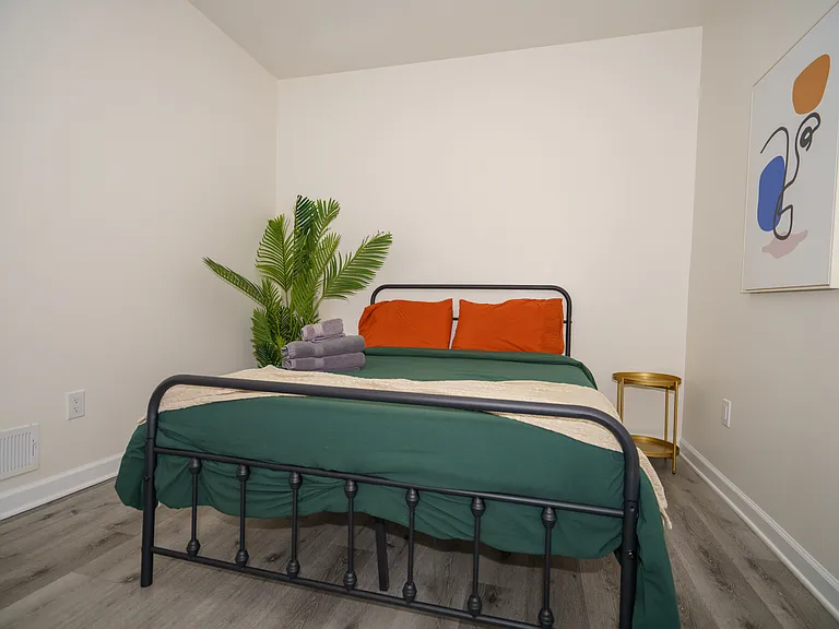 107 Highland Ave #1 — Photo 14