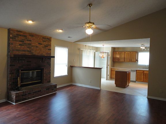 2nd image of 8449 Country Charm Dr