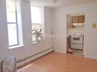 190 North St #4, Boston, MA 02113