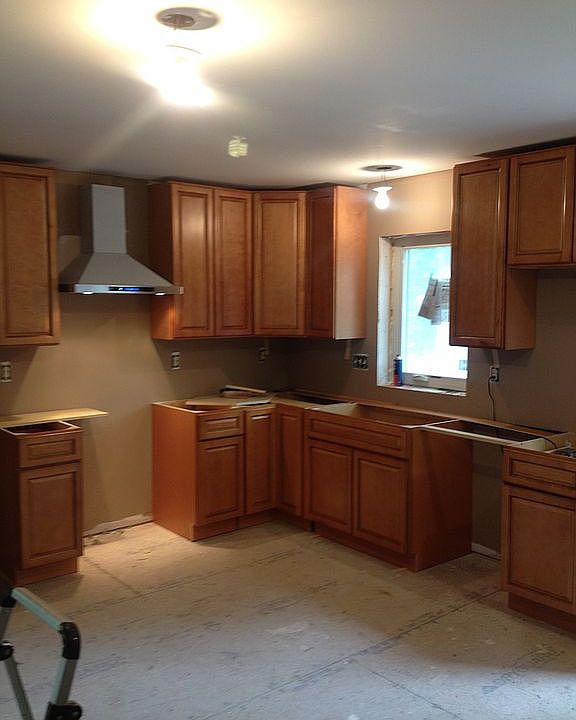 2nd image of 6452 Riverdale Rd