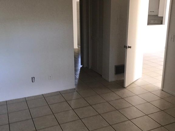 3rd image of 2175 Alicia Dr APT A