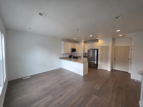 1830 N 3530 W Photo 1