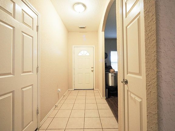 3rd image of 11219 Overland Trail Dr