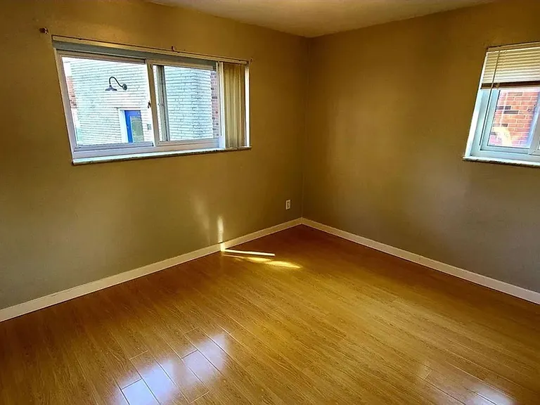 Home Heights Apartments — Photo 7