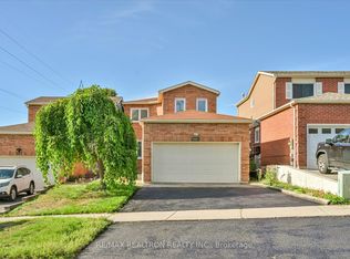 203 Glen Hill Dr, Whitby, ON L1N7J5