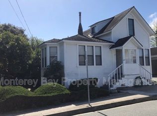 115 18th St, Pacific Grove, CA 93950