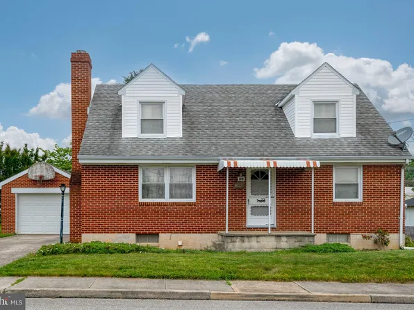 406 Lumber St, Littlestown, PA 17340